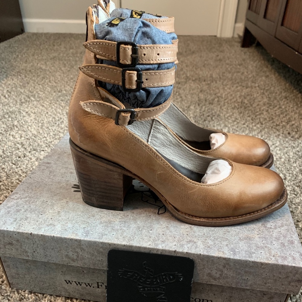 Randi Freebird shoes